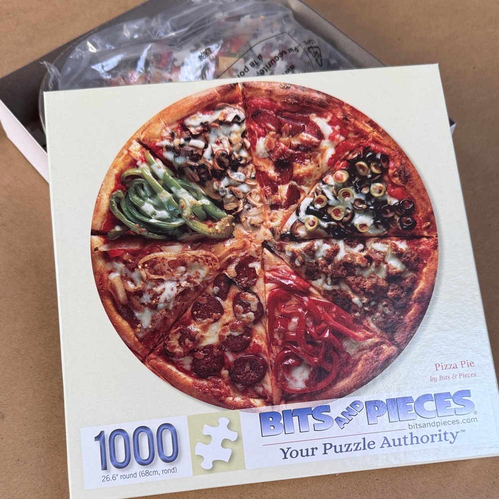 1000-pc Bits and Pieces Pizza Pie 🧩 Puzzle (K)